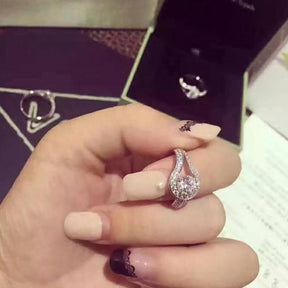 Button Moissanite Diamond Ring - Ericjewelry - ericjewelry - Silver Rings - Button, Moissanite Diamond, RINGS, Round shape, Silver, Size - Ericjewelry -