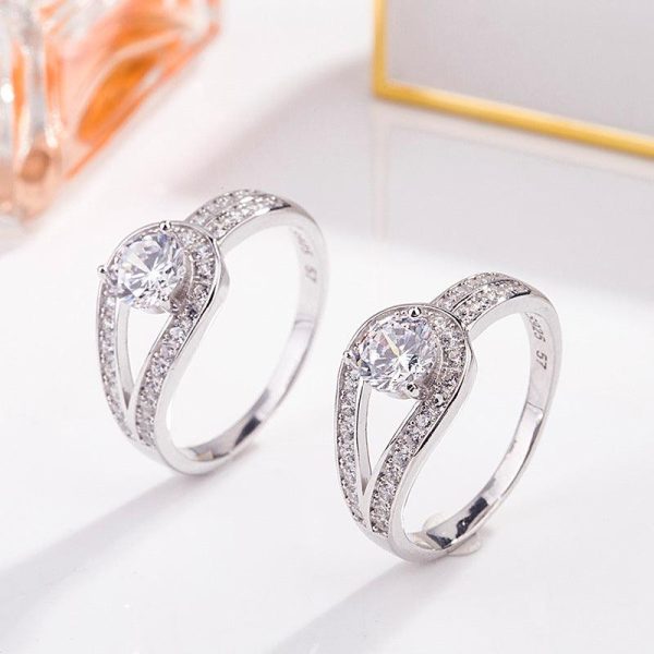 Button Moissanite Diamond Ring - Ericjewelry - ericjewelry - Silver Rings - Button, Moissanite Diamond, RINGS, Round shape, Silver, Size - Ericjewelry -