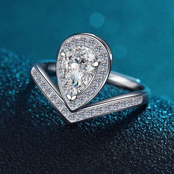 1ct Pear Diamond Sterling Silver Ring - Ericjewelry - ericjewelry - Silver Rings - Moissanite Diamond, Pear, Resizable, RINGS, Silver, White - Ericjewelry -