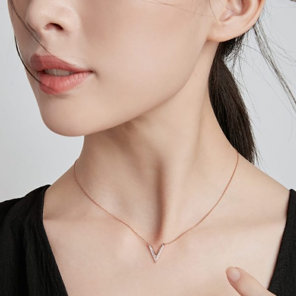 V-shaped Sterling Silver Necklace - Ericjewelry - ericjewelry - Silver Necklace - Necklace, Rose Gold, Silver, V-shaped, White Gold - Ericjewelry -